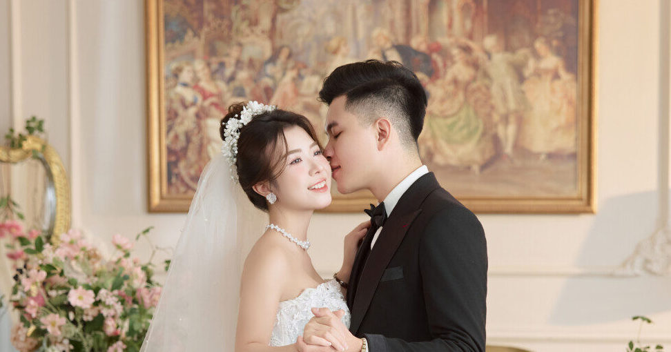 BÁ QUYỀN & MAI LINH